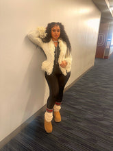 Load image into Gallery viewer, Cardigan me
