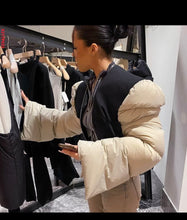 Load image into Gallery viewer, Puffer sleeve coat
